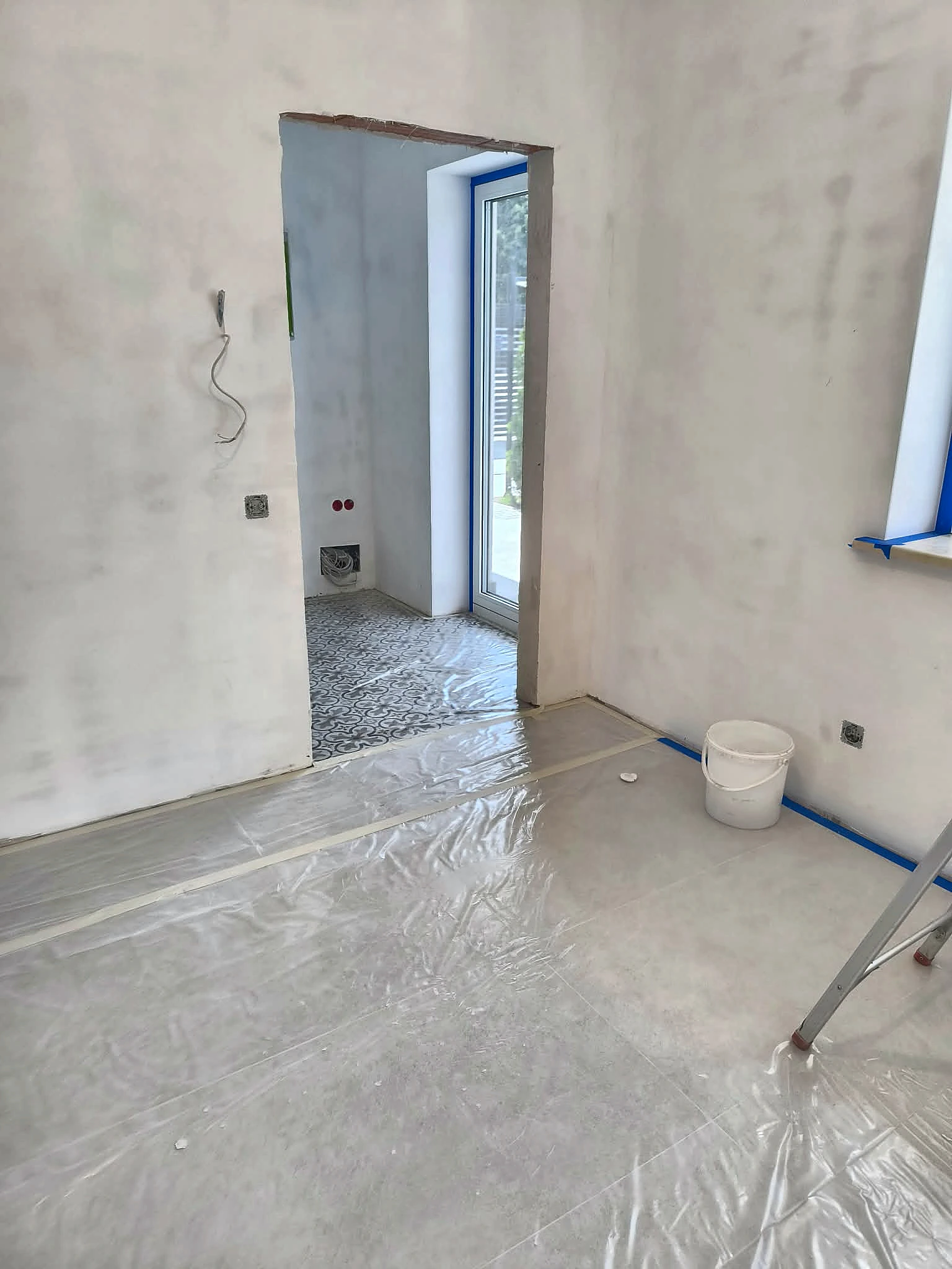 Floor protection during painting and finishing