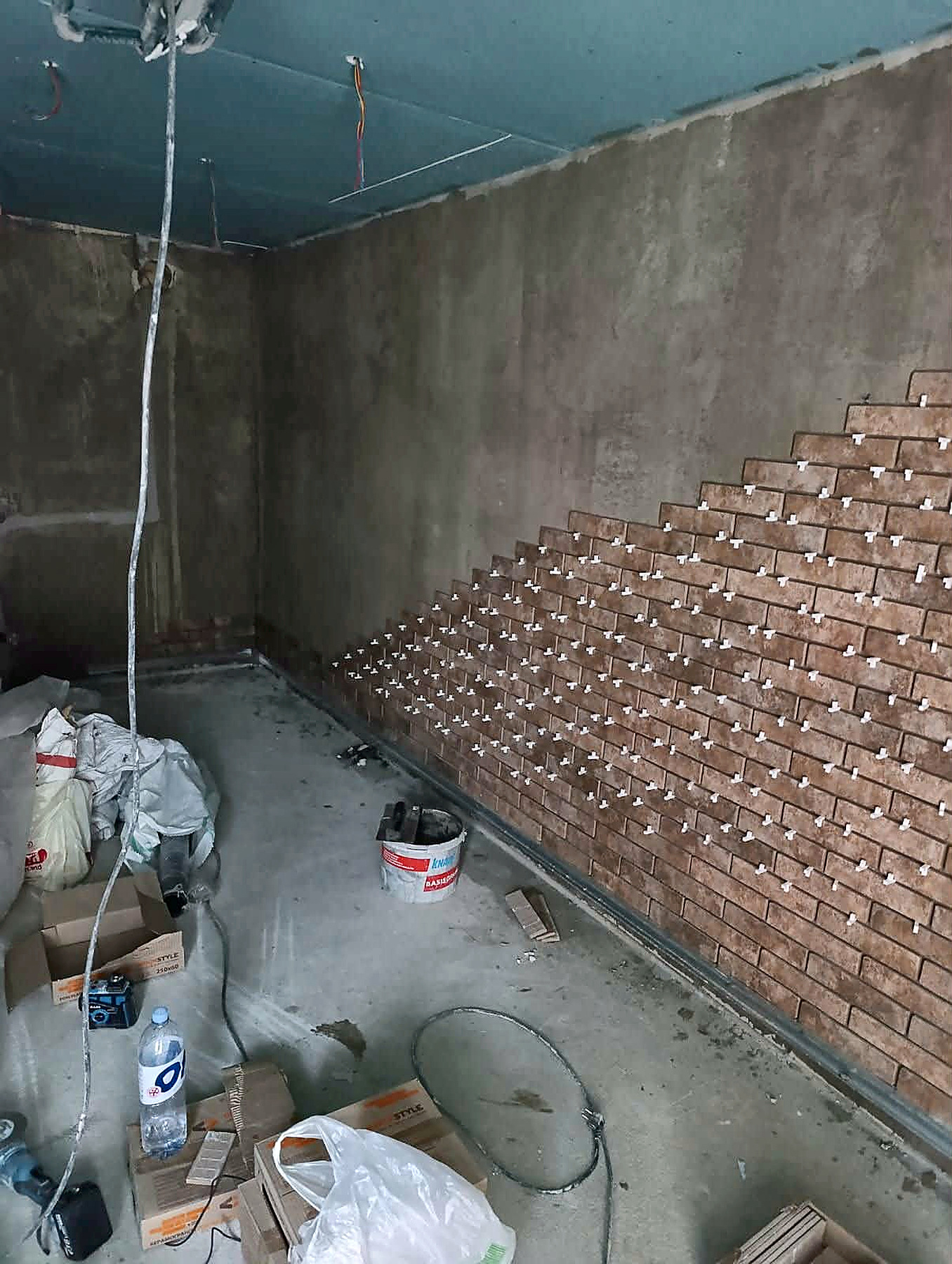 Work in progress during interior finishing